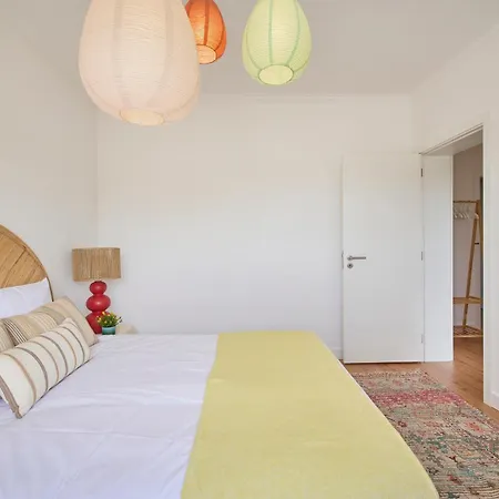 Vieira House - Spacious 3 Bedroom With Sea View