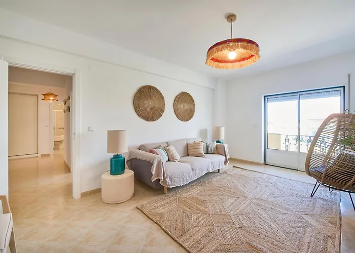 Vieira House With Sea View Apartment *